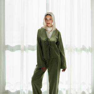 Erina Linen set in Olive