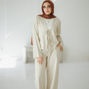 Erina Linen set in beige